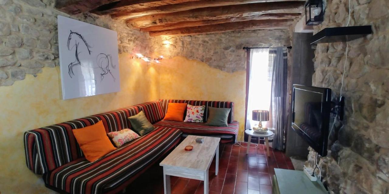 Ferienwohnung Apartamento Sierra De Guara Paules Exterior foto